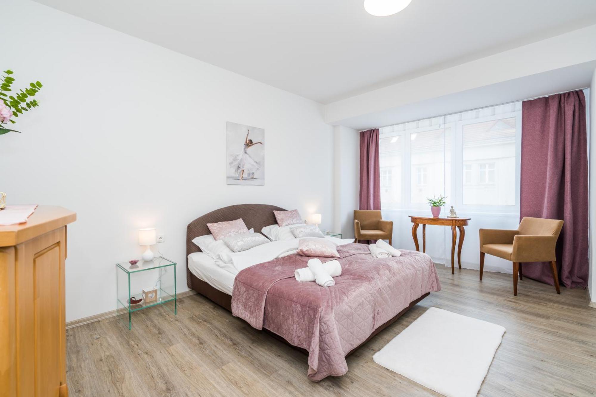 Perla Hradce 302 Apartment Hradec Kralove Luaran gambar