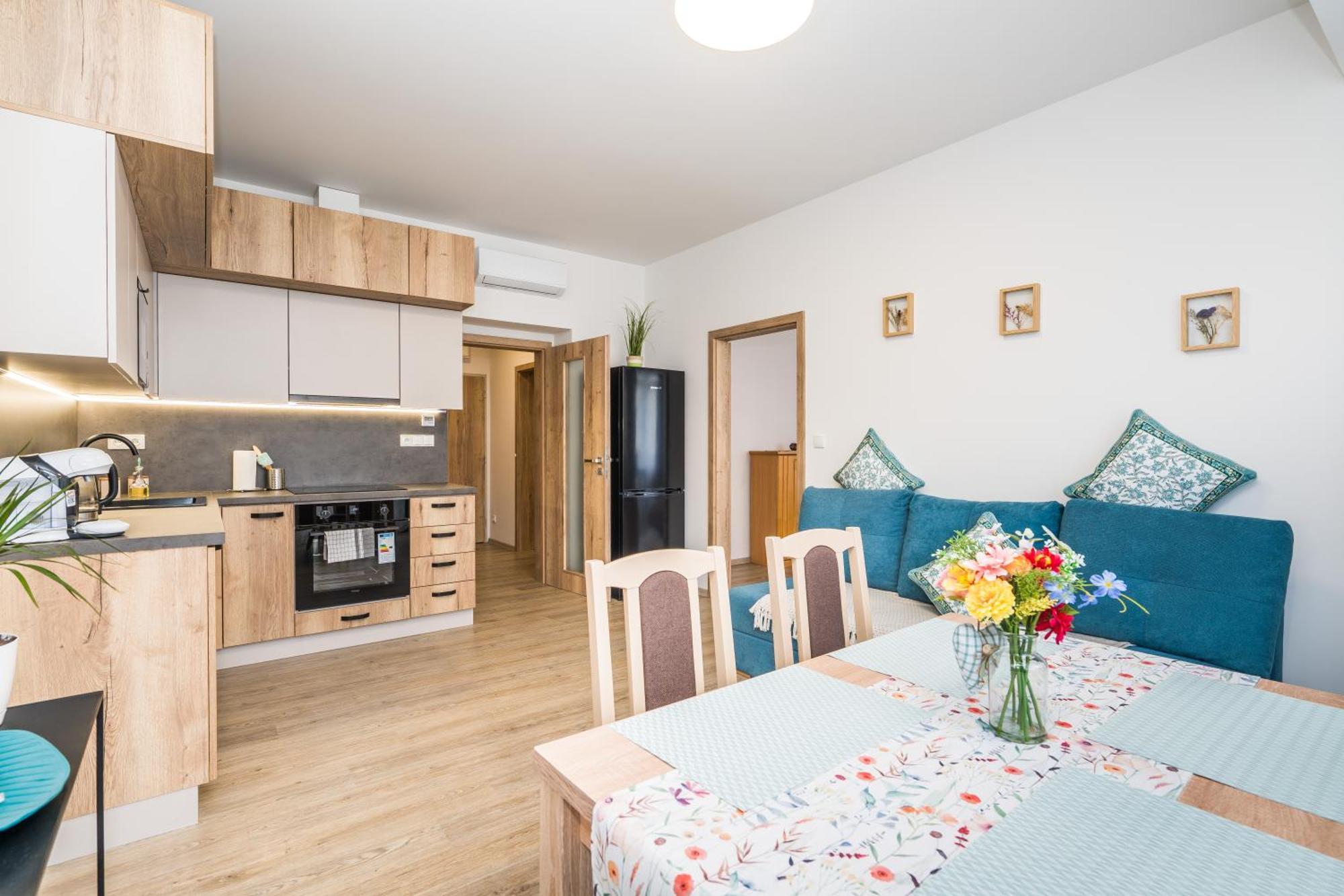 Perla Hradce 302 Apartment Hradec Kralove Luaran gambar