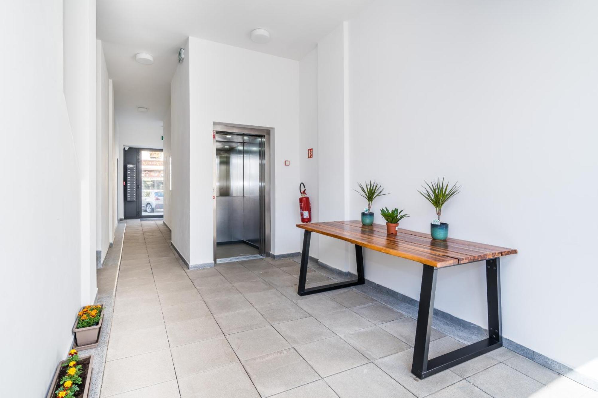 Perla Hradce 302 Apartment Hradec Kralove Luaran gambar